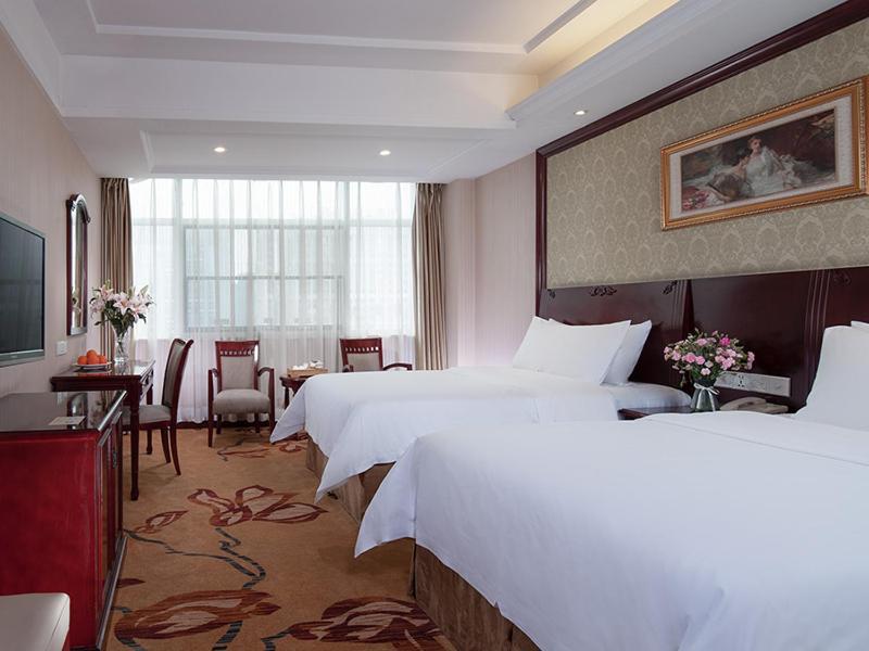 Vienna Hotel Guiyang Exhibition Center Экстерьер фото