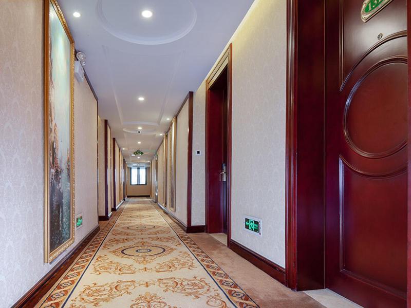 Vienna Hotel Guiyang Exhibition Center Экстерьер фото