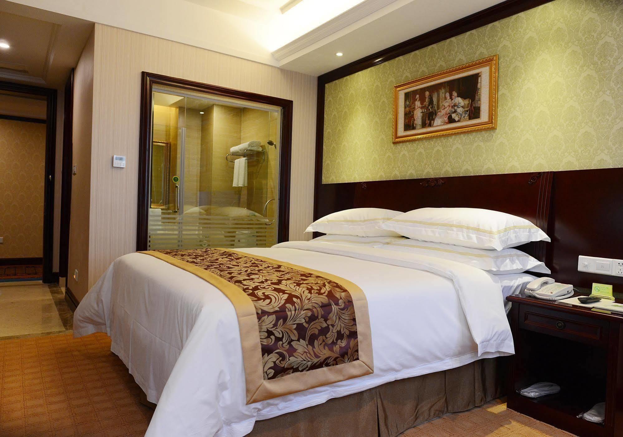 Vienna Hotel Guiyang Exhibition Center Экстерьер фото